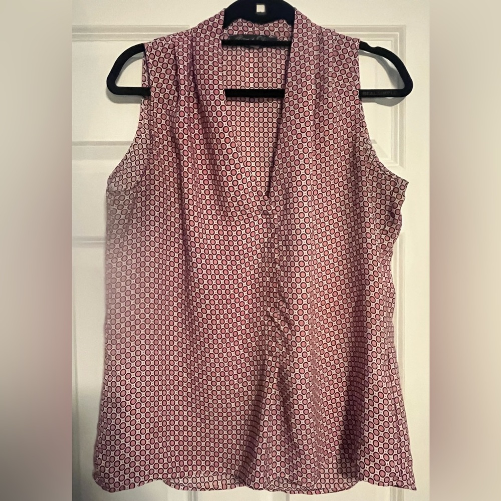 Rose & Olive Large Sleeveless Shirt